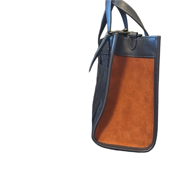 Women’s Coach bag (brand new) - Picture 2 of 3